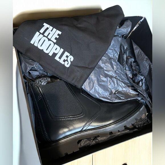 NEW The KOOPLES $495 SMOOTH LEATHER CHELSEA BOOTS Size EU 42 - Picture 12 of 16